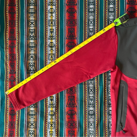 The North Face Polyester Jacket S/P - Picture 9 of 9